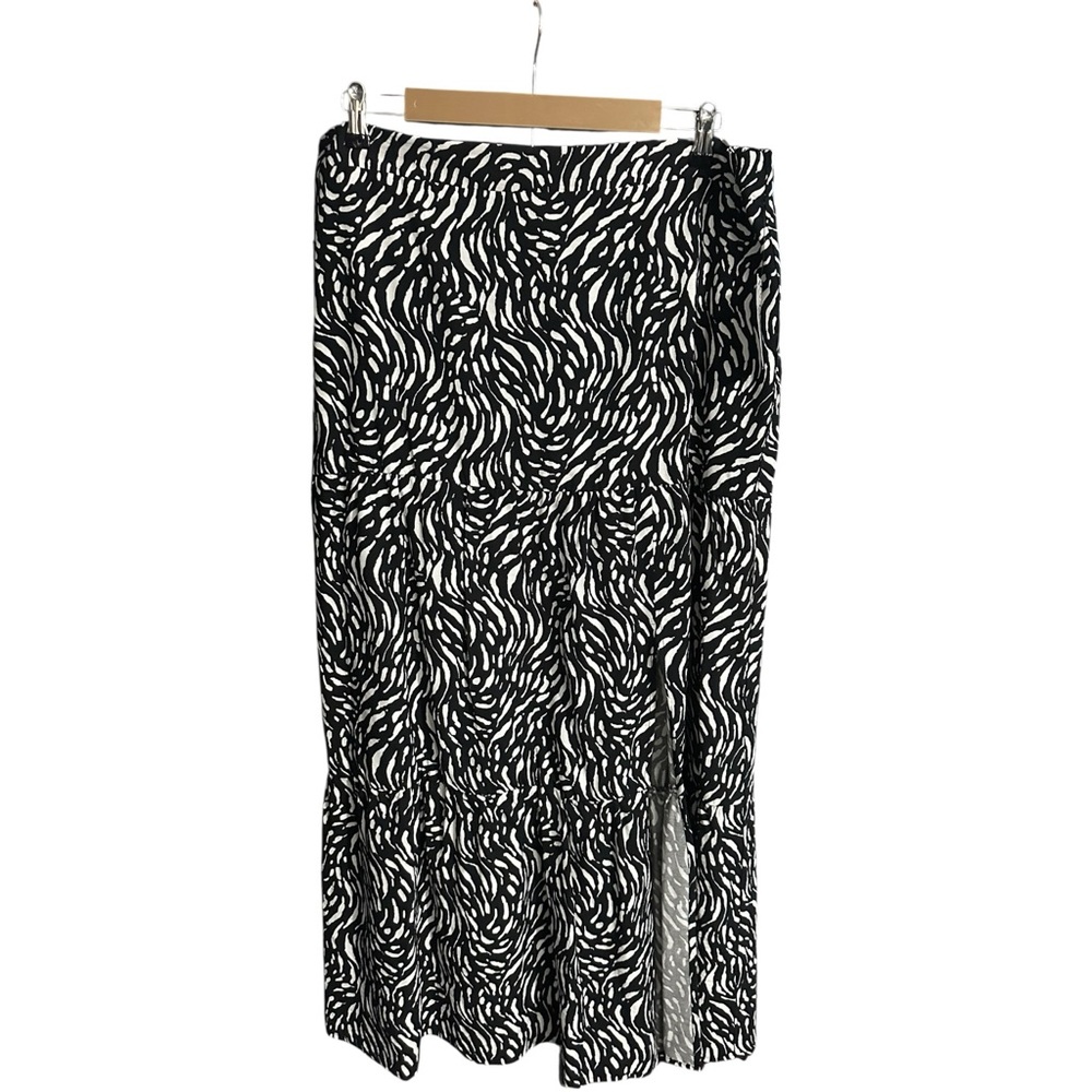 Nine West Crosshatch Tiered Maxi Skirt NWT Black White Size XXL